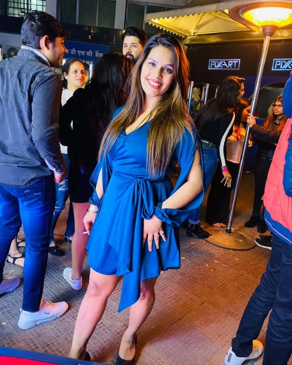 Dolly Sharma Biography, Wiki, Boyfriend, HD Photos, Interesting & Unknown Facts